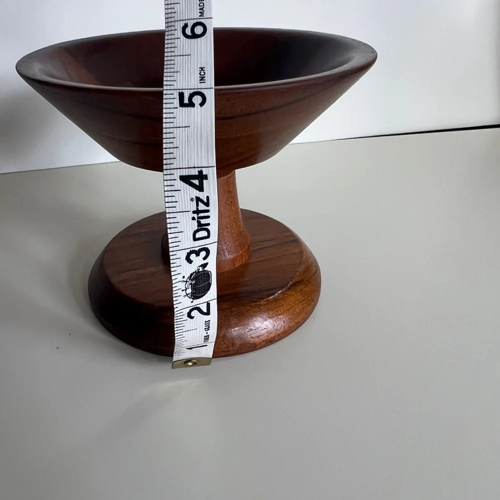 Vintage‎ 50’s Ozark Walnutware footed Wood Bowl, Brown, 5 inch